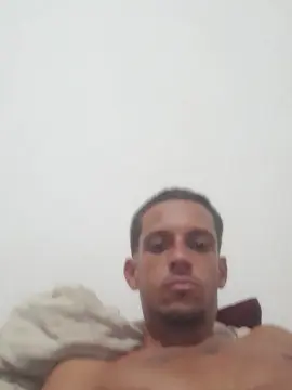 Cam4 Live Porn of Lctrem33