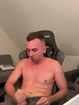 Cam4 Free Live Porn of Jeansjunge96