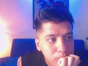 Cam4 Best live sex cam show of chris_evans_02