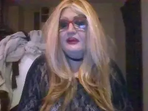 Cam4 Free Porn Cam of Sallycds