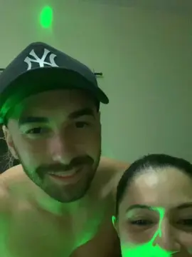 Cam4 Sex Cam of casal2323_fun