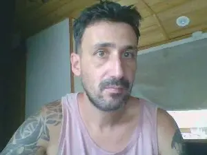 Cam4 Free Live Porn of alejocam