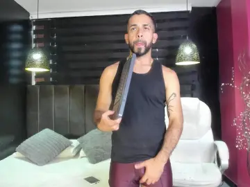 Cam4 Free Live Porn of Lobo_sex21