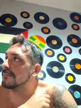 Cam4 Free Live Porn of Labestia29