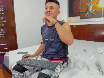 Cam4 Sex Cam of Valentiinoss