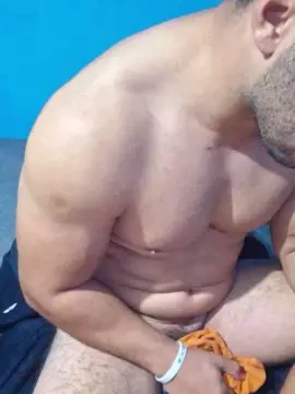 Cam4 Watch Live Sex Cams of Carlos_fitness2