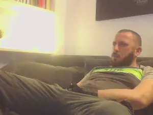 Cam4 Adult Video Chat of Eyewtkas_1980