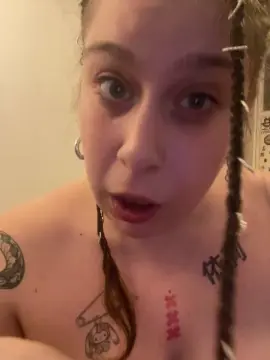 Cam4 Adult Webcam of Streetslutblue