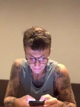 Cam4 Watch Live Sex Cams of Likpik4