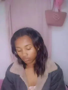 Cam4 Live Sex of Leasexy01