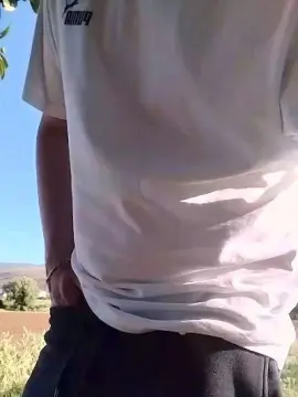 Cam4 Sex Cam of uncutcockitaly