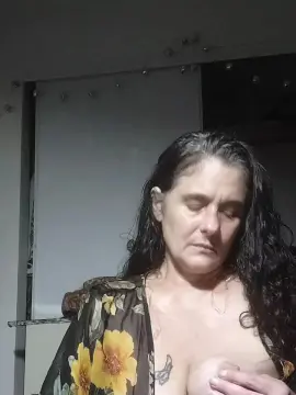 Cam4 Live Sex Cam of RosiePeeking