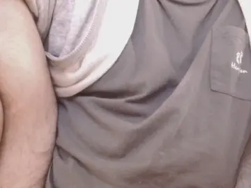 Cam4 Free Live Porn of horoyoi1