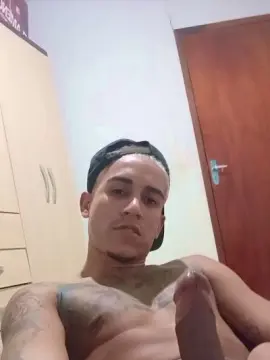 Cam4 Watch Live Sex Cams of Gui_carioca7