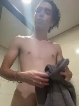 Cam4 Free Live Porn of novinhos37