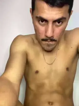 Cam4 Free Live Porn of Julionovais