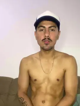 Cam4 Best Webcam of Julionovais