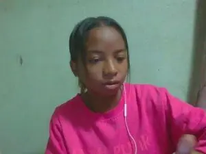 Cam4 Watch Live Sex Cams of Rasoanir