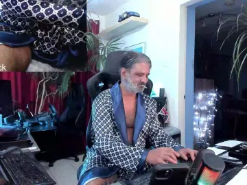 Cam4 Live Porn of OnlineBossUK