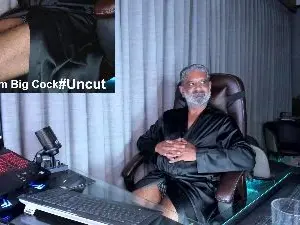 Cam4 Live Sex of OnlineBossUK