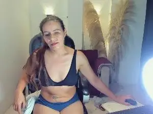 Cam4 Adult Video Chat of Milf_karlye