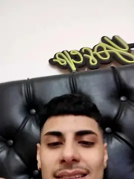 Cam4 Live Sex Cam of chulodelghetto1