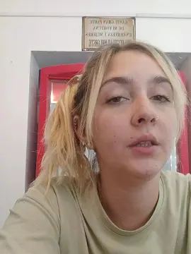 Cam4 Live Porn of Ayee25