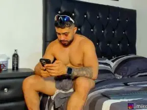 Cam4 Sex Chat of mikeblaree