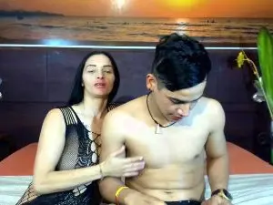 Cam4 Sex Cam of venesomoscoup