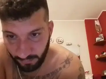 Cam4 Nude Webcam of zio__paperone