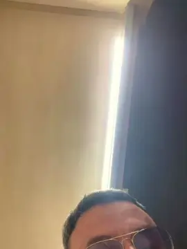 Cam4 Live Porn of Tonyemaran