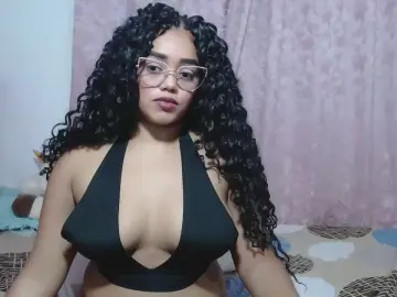 Cam4 Live Porn of Jocelyne18