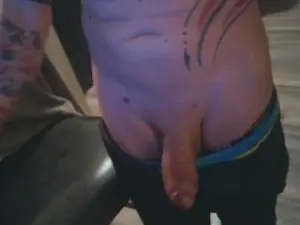 Cam4 Free Live Porn of farmerboy3