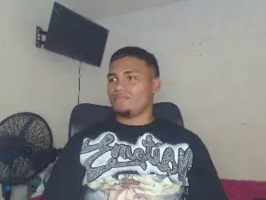 Cam4 Sex Chat of davi_cam777