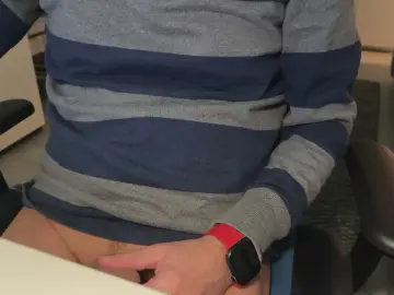 Cam4 Live Porn of 20cmhot