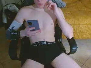 Cam4 Live Porn of FitBoywow