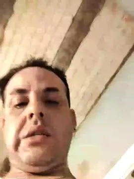 Cam4 Live Sex of massitoo60gmai4