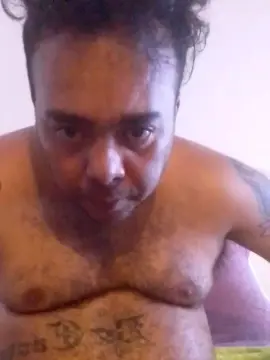 Cam4 Nude Webcam of guillehot34sexy