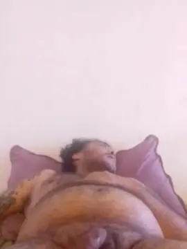 Cam4 Free Porn Cam of guillehot34sexy