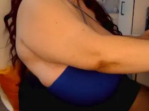 Cam4 Watch Live Sex Cams of mayabigtits