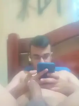 Cam4 Live Porn of GrandeNovin3