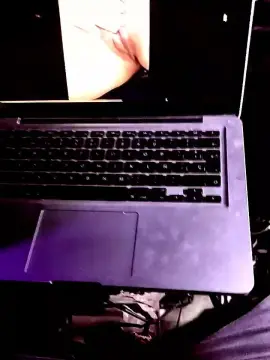 Cam4 Free Porn Cam of mrmojoo3