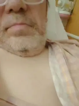 Cam4 Nude Webcam of takuchi618gmai1