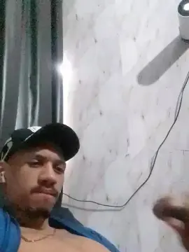 Cam4 Watch Live Sex Cams of MALOKATATUAD98