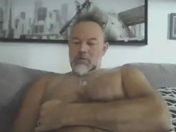 Cam4 Nude Webcam of bear70s