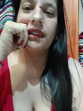 Cam4 Free Porn Cam of Julietaloovee