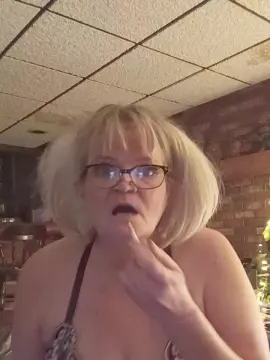 Cam4 Adult Webcam of Kinkysongwriter