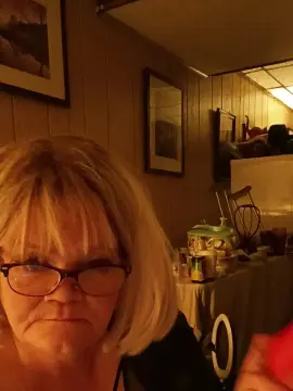 Cam4 Live Porn of Kinkysongwriter