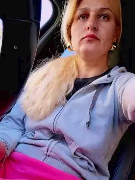 Cam4 Free Porn Cam of mariaperla