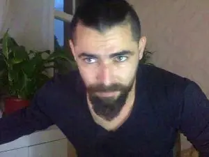Cam4 Free Live Porn of DanWolfMan
